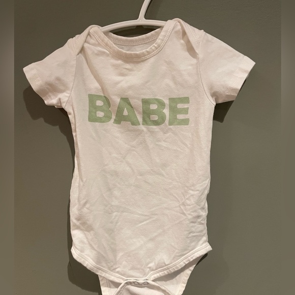 💐2/$25 Unisex Babe Onesie (Mommy & Me) - Picture 1 of 3